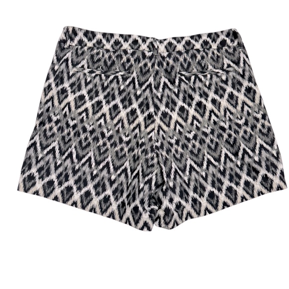 Spanx Sunshine‎ Ikat Black Stretch Shorts Size Large - Picture 3 of 6